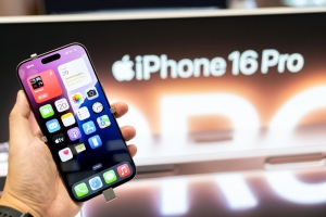 Sosial Ekonomi Krisis, November Ini IPhone 16 Tetap Laris Manis