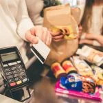 3 Rekomendasi Kartu Kredit untuk Ibu Rumah Tangga yang Suka Belanja Hemat! - Tuwaga