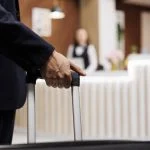 Cara Booking Hotel Murah: Life Hacks Biar Liburan Makin Hemat - Tuwaga